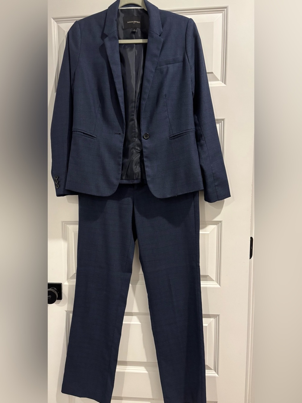 Banana Republic Navy Plaid Logan fit Women's Blazer and Trousers